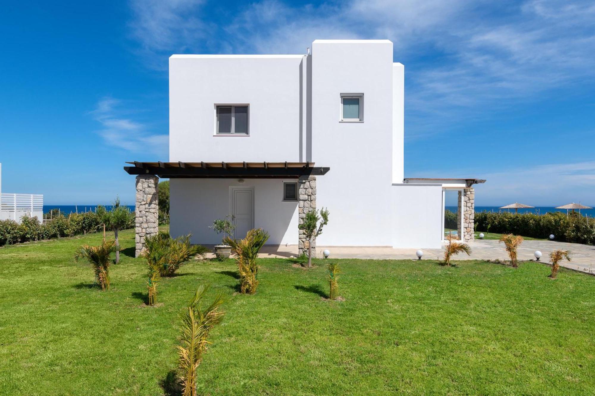 Villa Sevil Lakhania Luaran gambar